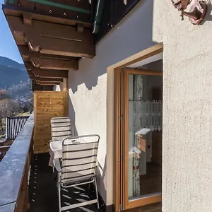 Rosenquarz Apartment